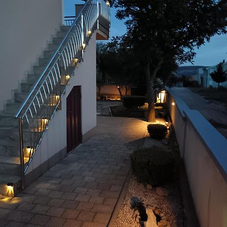 Apartman Pajo Seline Bagian luar foto