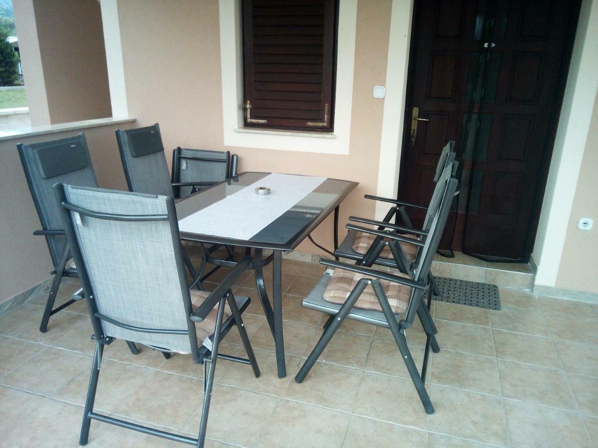 Apartman Pajo Seline Bagian luar foto