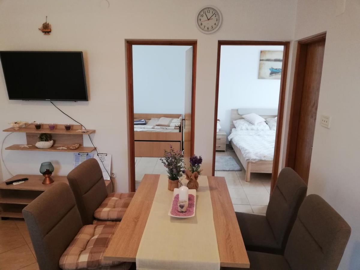 Apartman Pajo Seline Bagian luar foto